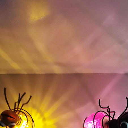Lighting Bug Decor - Solar-Powered Hanging Metal Bees Light Garden